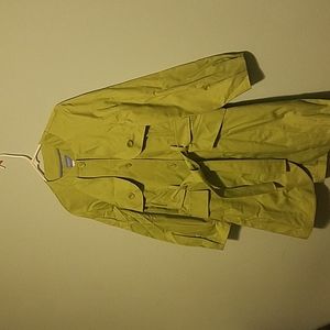 Simply Vera Wang raincoat. Classy. Like new